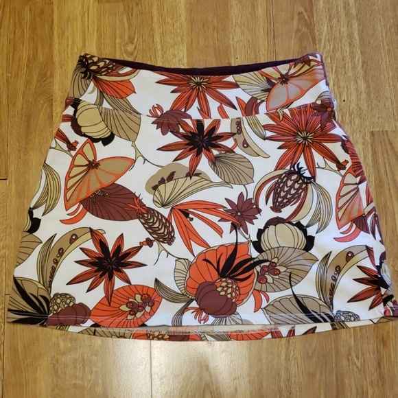 Patagonia Dresses & Skirts - Patagonia stretchy floral mini skirt sz small